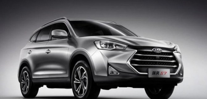 Стали известны российские комплектации кроссовера JAC S7