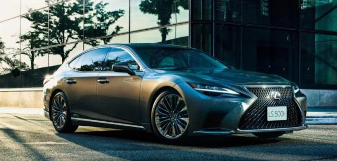 В продажу поступил обновлённый Lexus LS