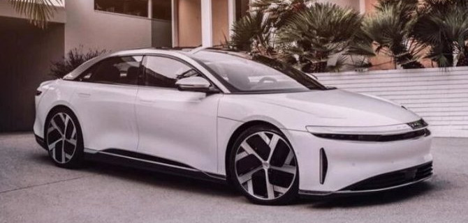 Объявлена начальная цена электромобиля Lucid Air