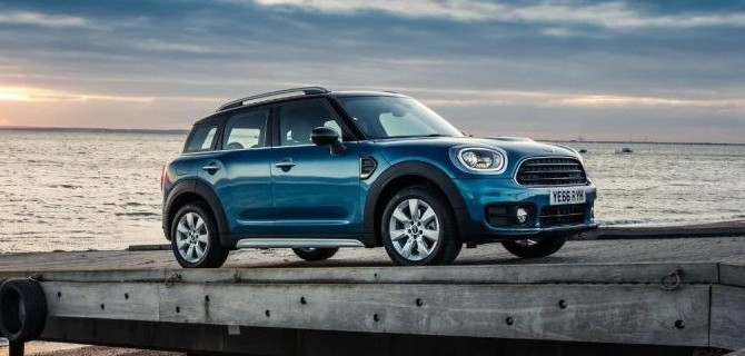 С конвейера уйдёт дизельный Mini Countryman 