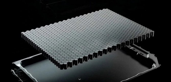 Tesla представила новую аккумуляторную батарею