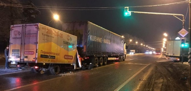 Водитель «Газели» пострадал в ДТП в Конаковском районе Тверской области