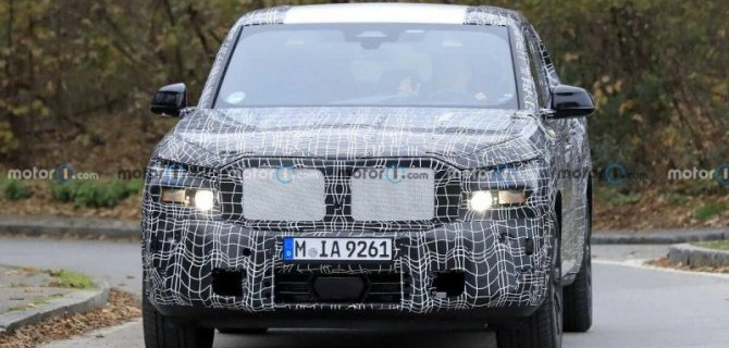 В Германии замечен «мул» кроссовера BMW X8