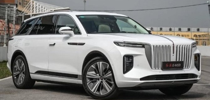 В Китае начались продажи люксового электрокроссовера от Hongqi