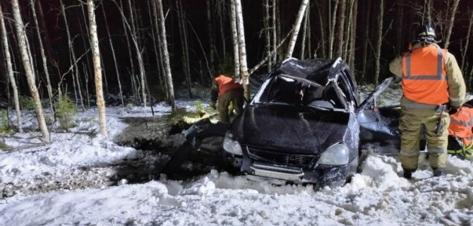 Водитель «Лады» пострадал в ДТП в Карелии