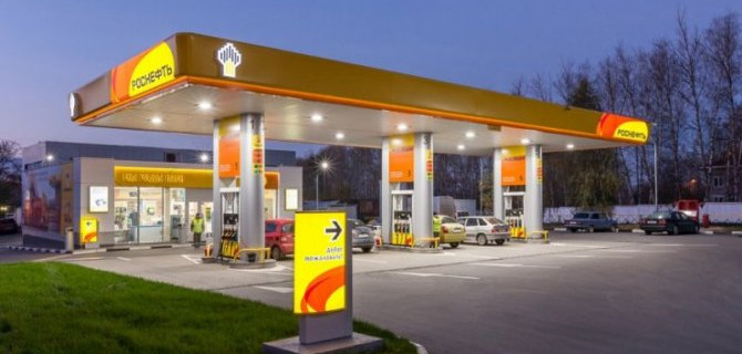 «Роснефть» планирует увеличить производство экологически чистого бензина