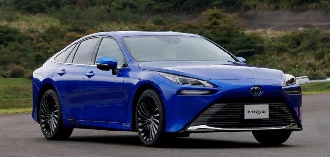 Названы характеристики новой Toyota Mirai