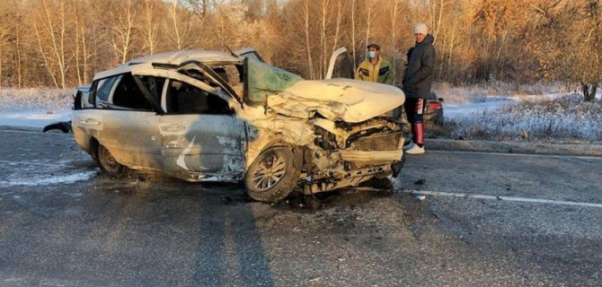 Пассажир «Лады» погиб в ДТП в Саратовской области