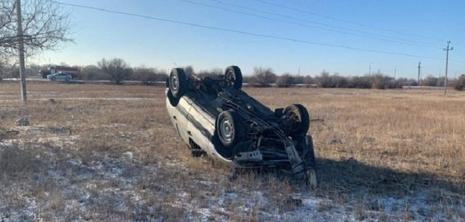 Водитель «Нивы» погиб в ДТП в Калачевском районе Волгоградской области