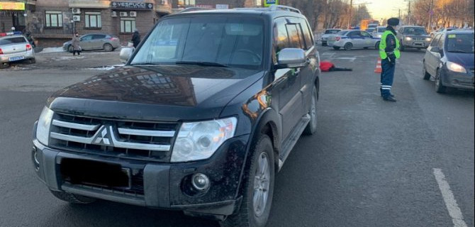 В Кирове насмерть сбили девушку на переходе