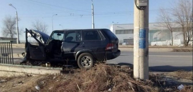 В ДТП в Волжском погиб водитель автомобиля