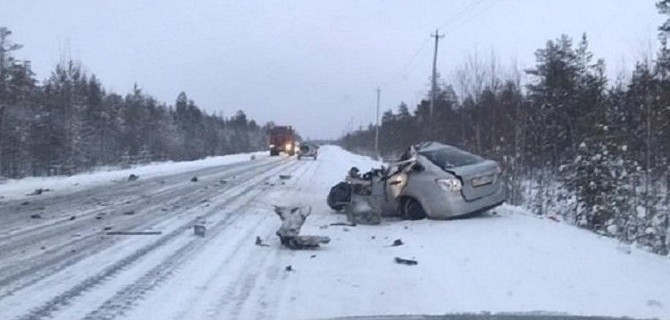 Водитель погиб в ДТП с КамАЗом под Ноябрьском