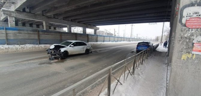 Трехлетняя девочка пострадала в ДТП в Новосибирске