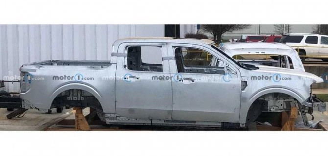 Показан кузов пикапа Ford Maverick