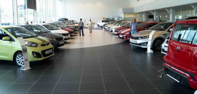 Авторынок России стал вторым в Европе по объёму продаж