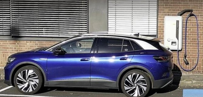 В Volkswagen разработали новое зарядное устройство