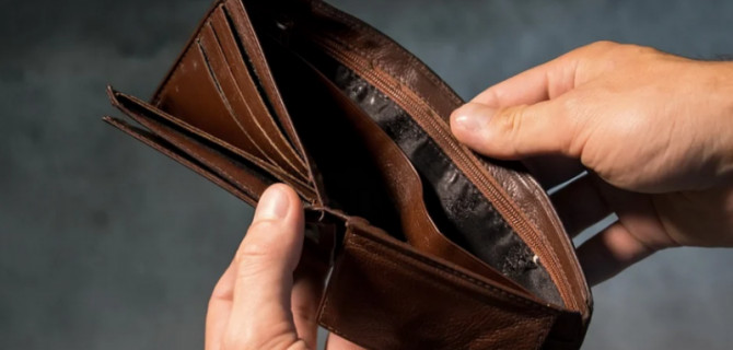 Сколько жителей России не стали покупать автомобили в уходящем году