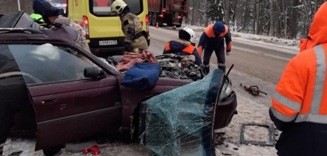  Два человека пострадали в ДТП со снегоуборочной машиной в Новгородской области