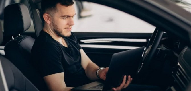 Более 30% опрошенных автомобилистов готовы приобретать авто онлайн