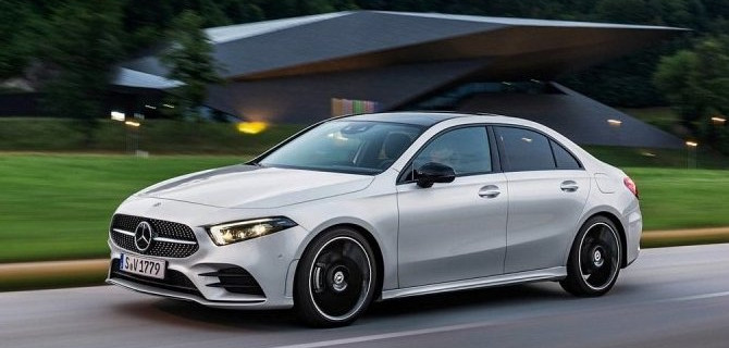 У «Мерседесов» выявлена проблема с «роботами»