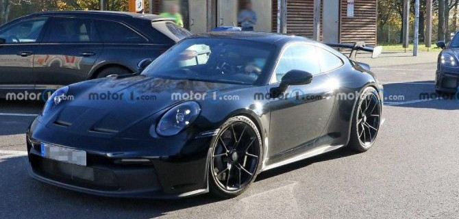 На треке появился обновлённый Porsche 718 Cayman GT4 RS