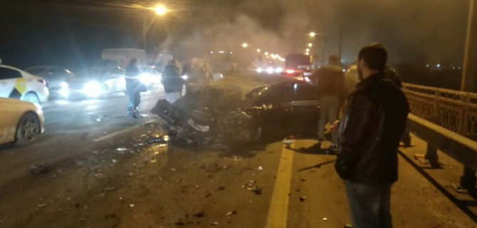 В ДТП под Ростовом погибли два человека