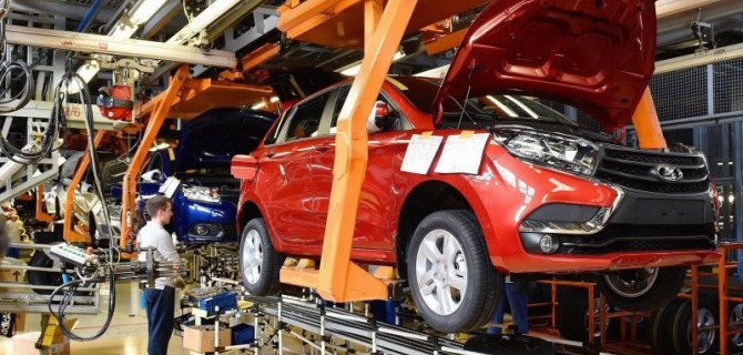 Производство автомобилей в России догоняет спрос