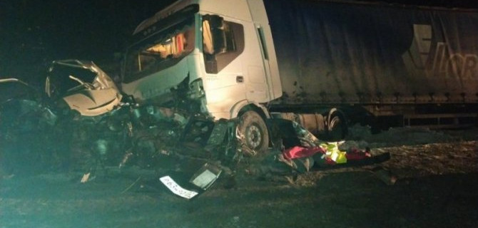 Два человека погибли в массовом ДТП в Тюменской области