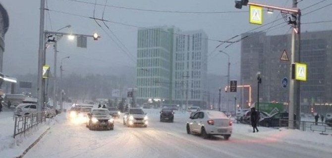 Женщина на иномарке сбила 11-летнюю девочку в Уфе