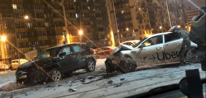 Такси и каршеринг сошлись в ДТП в Кудрово
