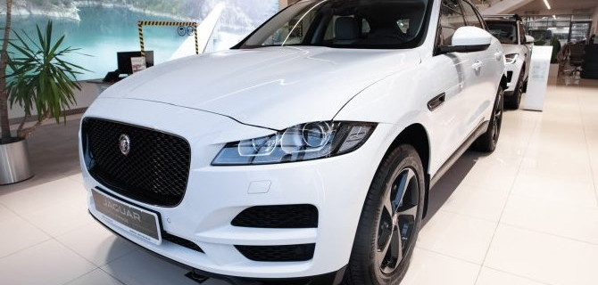 Последние автомобили Jaguar F-PACE в наличии с ПТС в «АВИЛОН»! 