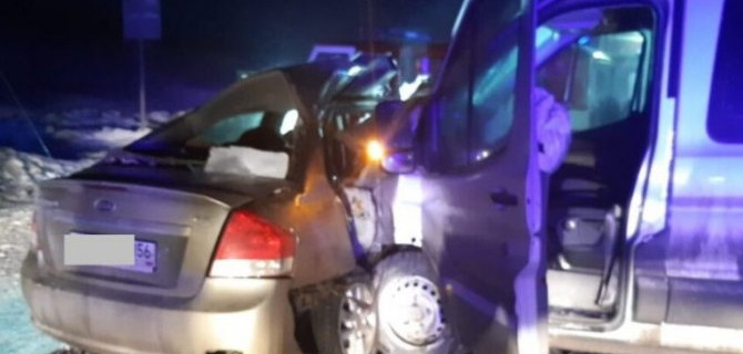 Причиной аварии в Оренбурге могло стать качество содержания дорожного полотна зимой