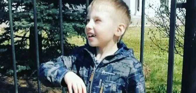 Мальчик, потерявший в аварии под Рязанью обе ноги и правую руку, показывает пример жизненной стойкости