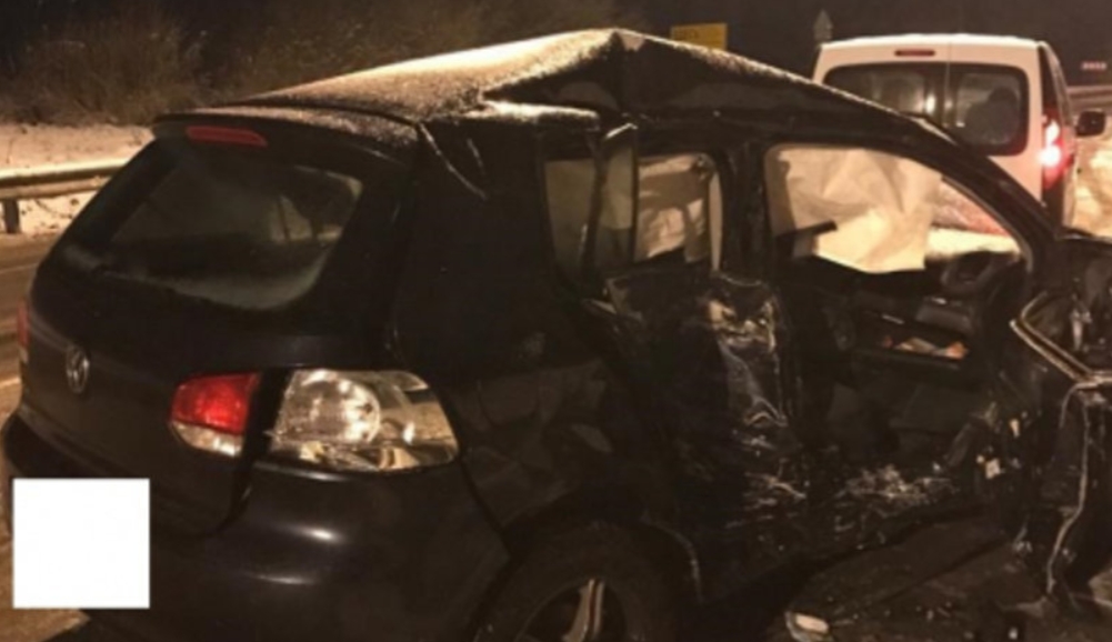 В Черняховском районе Калининграда столкнулись BMW и Volkswagen, мало не показалось сразу четверым участникам ДТП_2