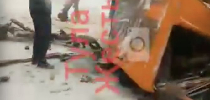 Неподалеку от деревни Грумант массовое ДТП, пострадали 2 человека