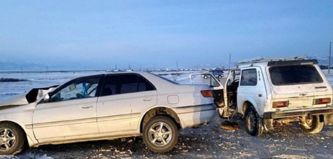 В результате столкновения в Бурятии пострадал водитель «Нивы»