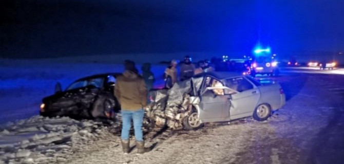 Под Магнитогорском в лобовом столкновении погибли 2 человека