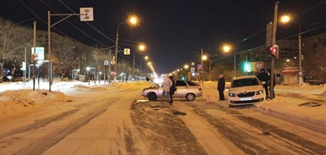Не уступил дорогу и подружился с дорожным знаком в Магнитогорске