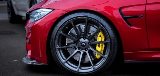 Пенсионерка в Белгородской области пострадала от колес неизвестного автомобиля