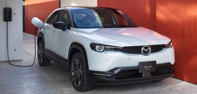 В Японии начались продажи электромобиля Mazda MX-30