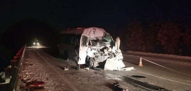 Два человека пострадали в аварии, которая произошла в Мегино-Кангаласском районе Якутии