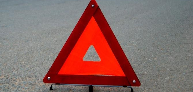 Два человека погибли в ДТП с грузовиком в Москве