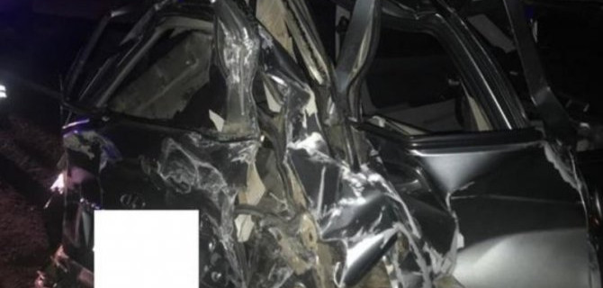 Смертельное столкновение на трассе, машину размолотило в хлам