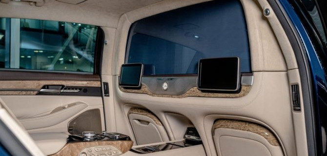 Единственный в России лимузин Genesis G90L с заводской перегородкой