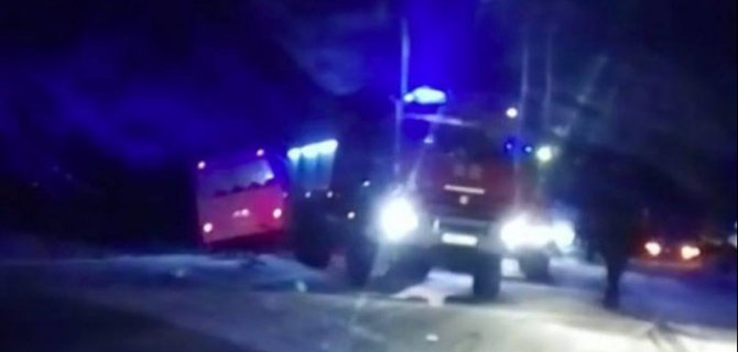 Водитель легковушки пострадал в ДТП с маршруткой в Кировском районе Ленобласти