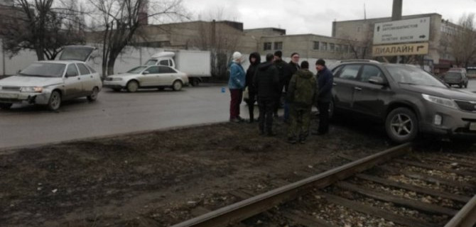 После аварии в Волгограде движение трамваев прекратилось