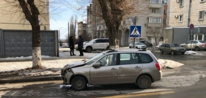 В центре Волгограда стало на один проблемный перекресток больше