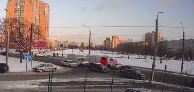 В Петербурге пожарная машина попала в ДТП 