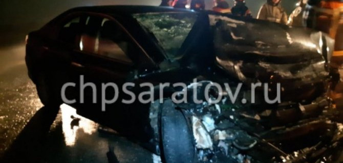 Легковушка, не предоставившая преимущества тягачу — раздавлена