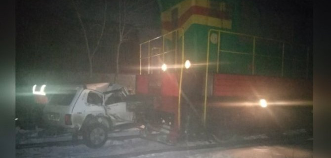 Удивительная случайность: «Ниву» в Оренбурге протаранил поезд, и при этом никто не погиб